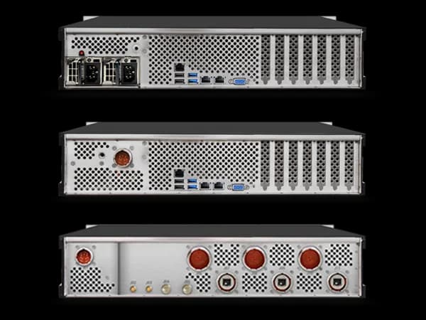 XRS2US8-SOLO_Rear_Panel